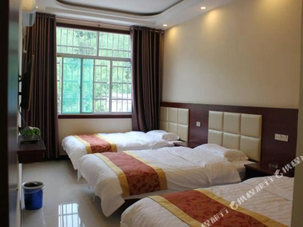 Баоцзи: Jinyuan Holiday Hotel