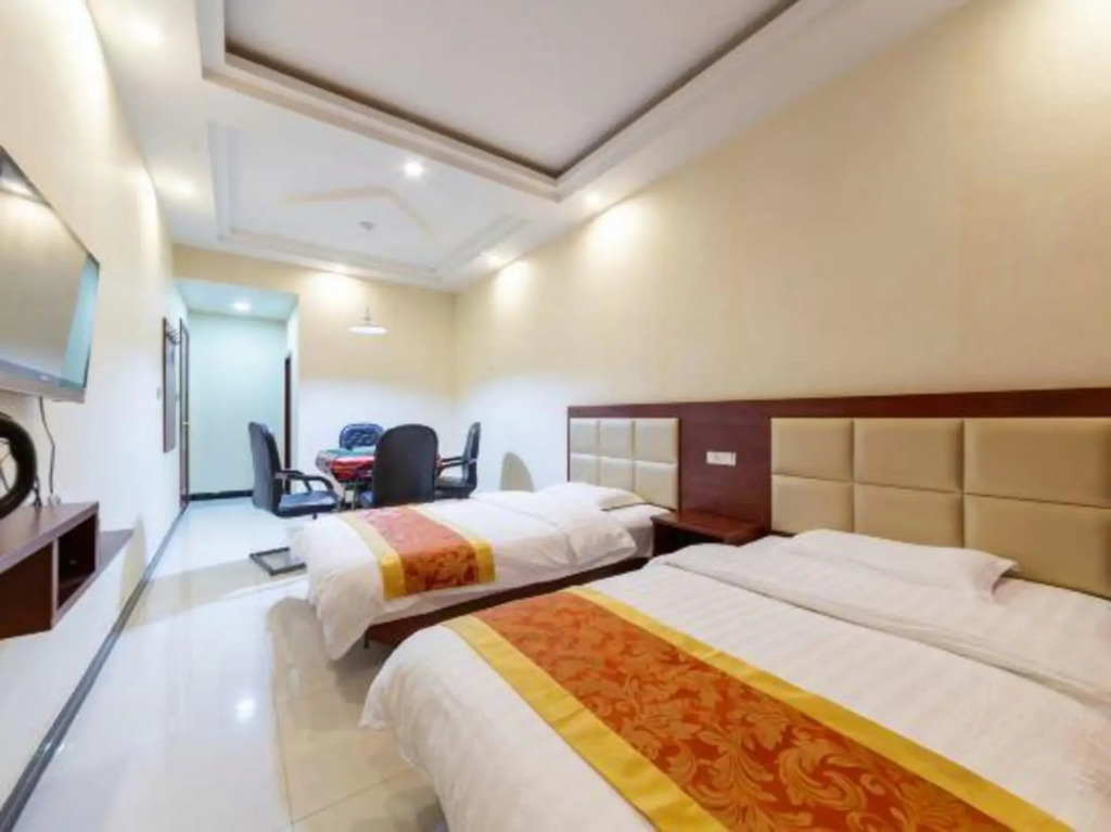 Баоцзи: Jinyuan Holiday Hotel