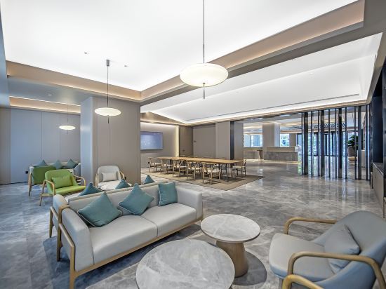 Чунцин: JI Hotel (Chongqing Lianglukou Chongqing Center Branch)