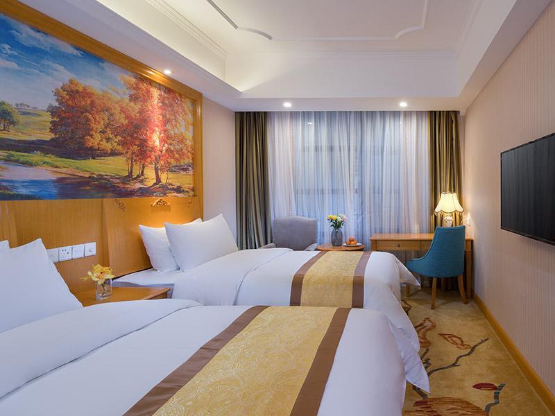 Чунцин: Vienna Hotel Chongqing Wanzhou Wanda Plaza