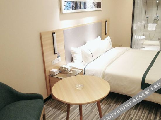 Чунцин: Vienna Zhihao Hotel (Chongqing Nanbin Road Danzishi Branch)
