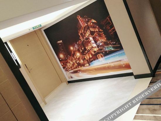 Чунцин: Vienna Zhihao Hotel (Chongqing Nanbin Road Danzishi Branch)