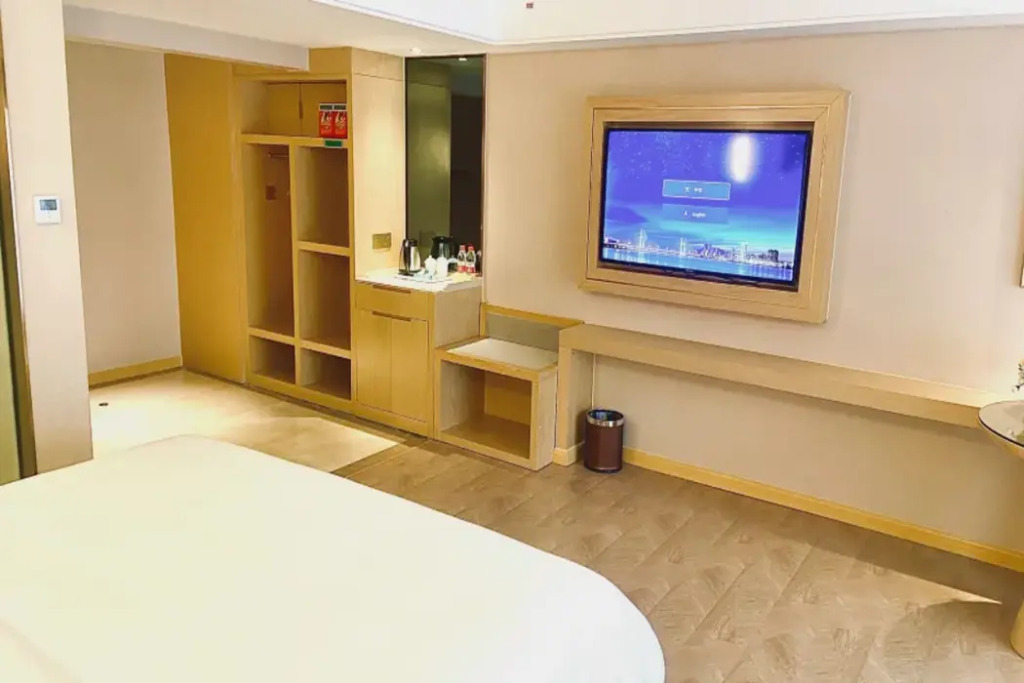 Чунцин: Vienna Hotel Chongqing Lijiatuo Pedestrian Street