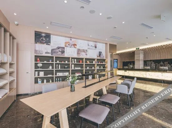 Чунцин: Atour Hotel(Chongqing Liziba Lianglukou Metro Station)
