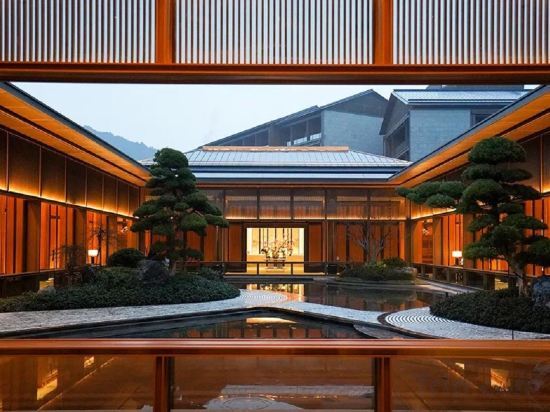 Ханчжоу: Hangzhou Xianghu Yizhan Hotel
