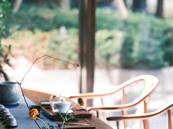 Ханчжоу: Hangzhou Xianghu Yizhan Hotel