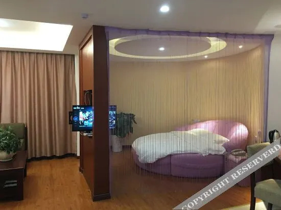 Аньцин: City Home Hotel (Wangjiang Government Store)