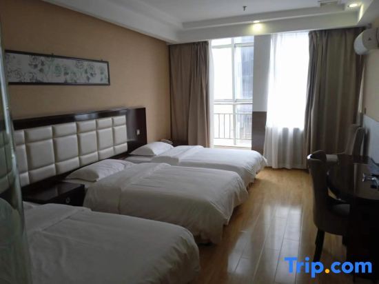 Аньцин: Pebble Motel Cloud Hotel (anqing Xiaosu Road store)