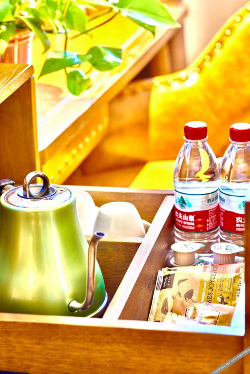 Аньцин: James Joyce Coffetel (Anqing High Speed Railway Station Guangcai Seventh Street Branch)