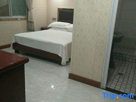 Аньцин: Susong Shuangan Business Hotel