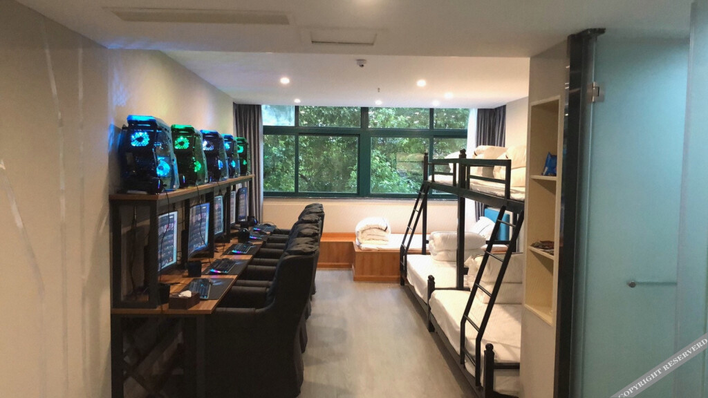 Аньцин: Wangjiang Ao Fashion Hotel