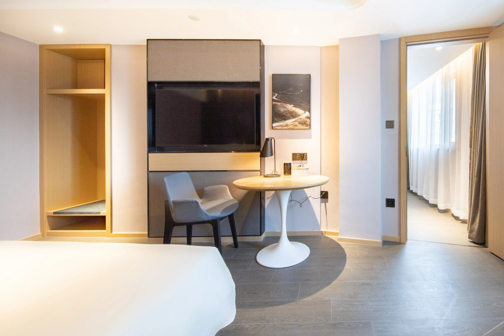 Аньцин: Atour Hotel Wuyue Plaza Anqing