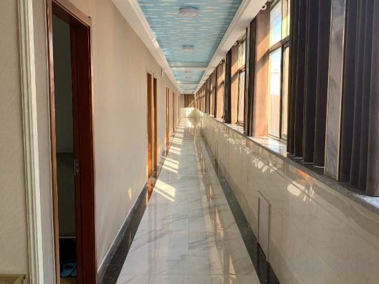Аньян: Linyi Liuyuan Hotel