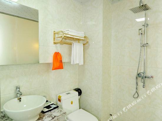 Аньшунь: Huangguoshu sinrui business hotel
