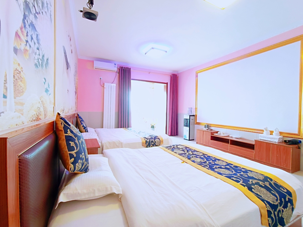 Сиань: Huaya Cinema Hotel