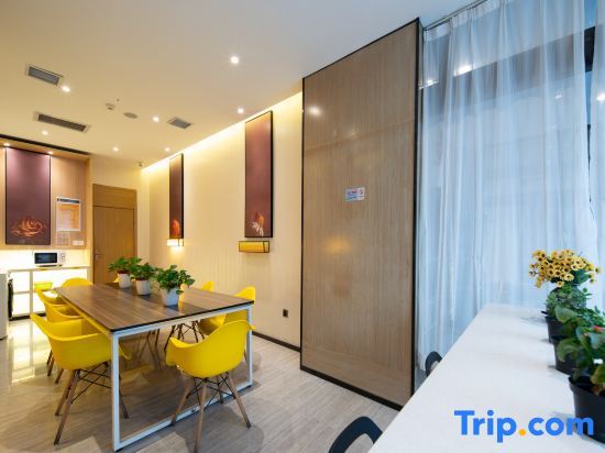 Сиань: IU Hotel (Xi'an Bell and Drum Tower Huimin Street Store)
