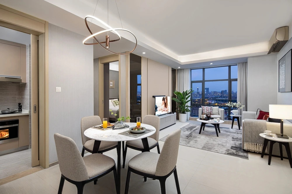 Гуанчжоу: Somerset Haizhu Centre Guangzhou