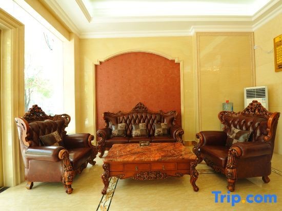 Гуйлинь: Golden Hotel