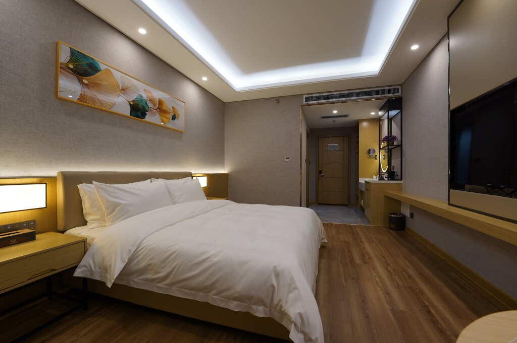 Циндао: Joy Fall Hotel