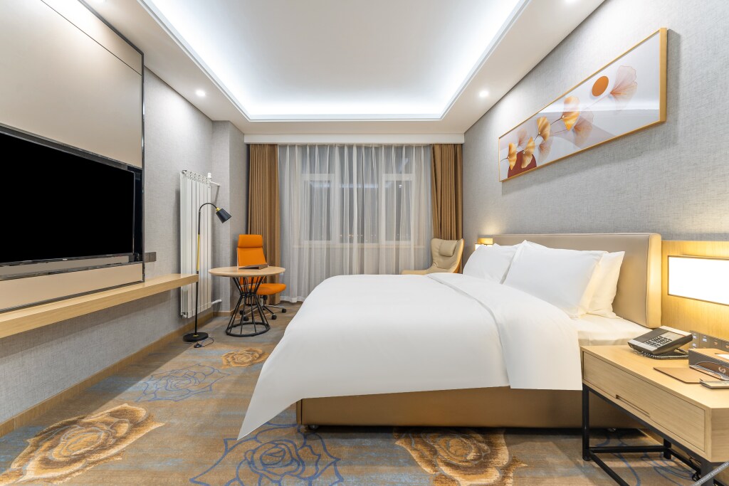 Циндао: Joy Fall Hotel