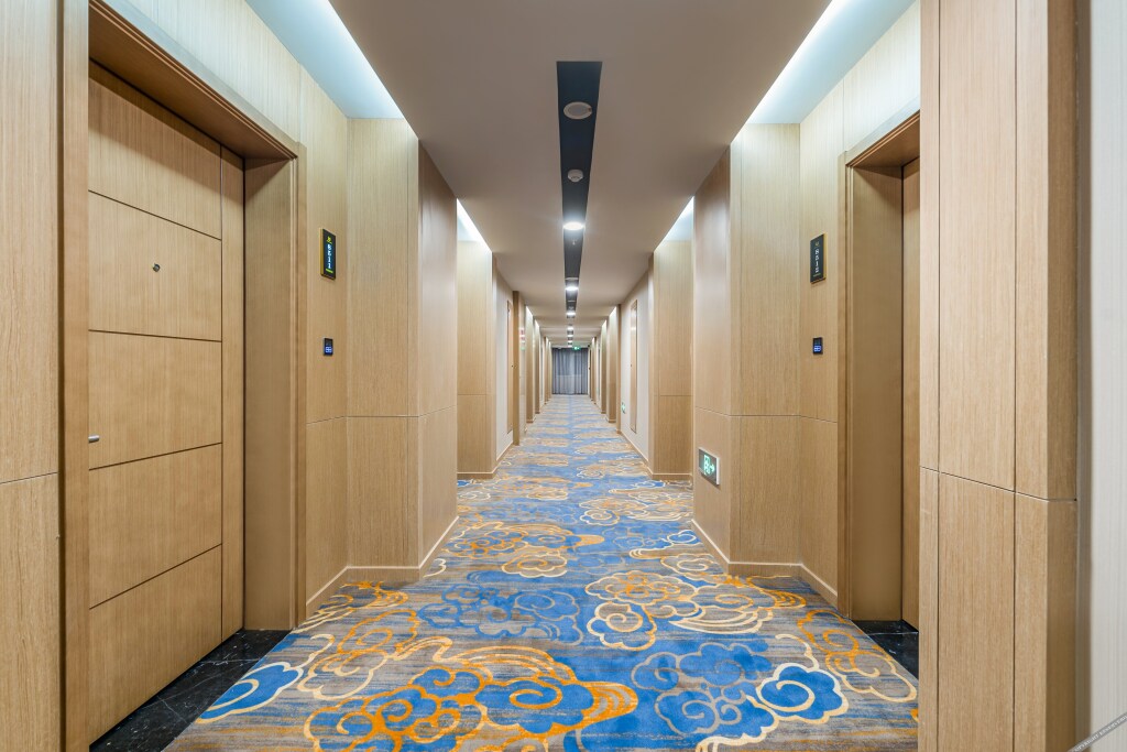 Циндао: Joy Fall Hotel