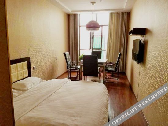 Багракс: Bohu Xingxin Hotel