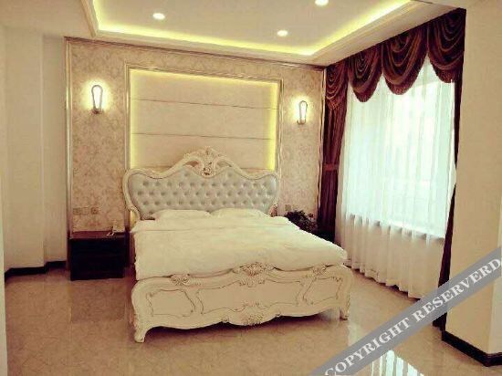 Байчэн: Baicheng Marriott Hotel