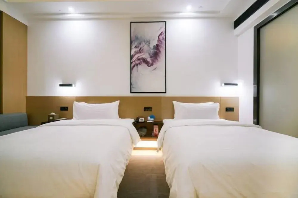 Байсе: Jiantong Zhenyue Hotel