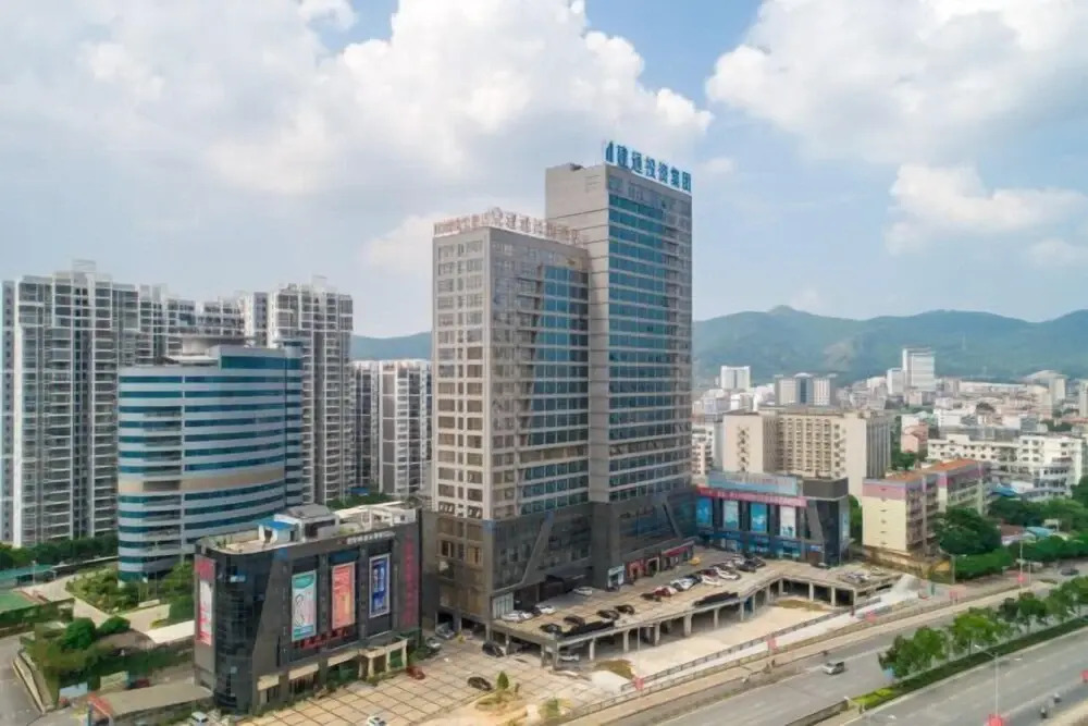 Байсе: Jiantong Zhenyue Hotel