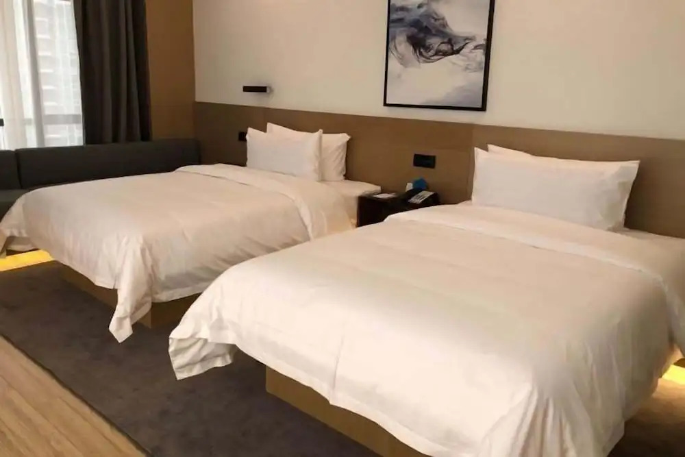 Байсе: Jiantong Zhenyue Hotel