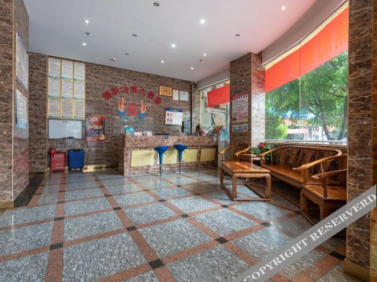 Байсе: Longlin Aste Qi Hotel