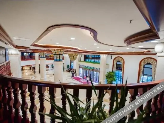 Байшань: Legaomei Hot Spring Resort Hotel