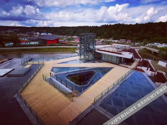 Байшань: 长白山在之禾·漫江鹿苑度假酒店