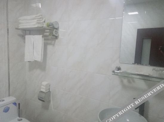 Байшань: Jingyu Julongwan Business Hotel