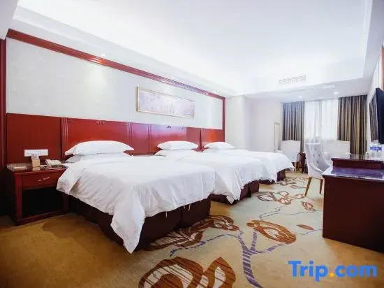 Чанша: Home Inn Subai Cloud Hotel (Changsha Wuyi Avenue Railway Station Subway Station)