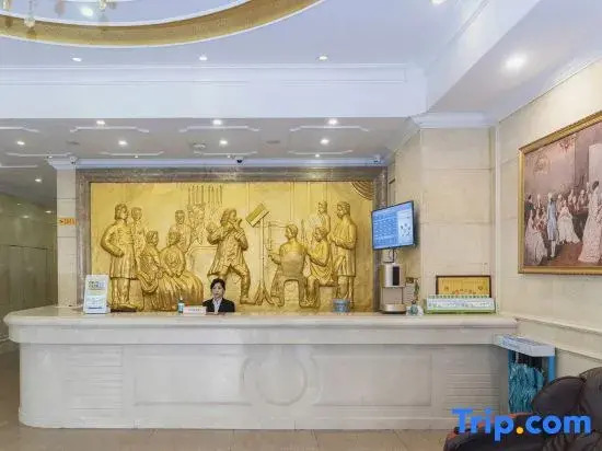 Чанша: Home Inn Subai Cloud Hotel (Changsha Wuyi Avenue Railway Station Subway Station)