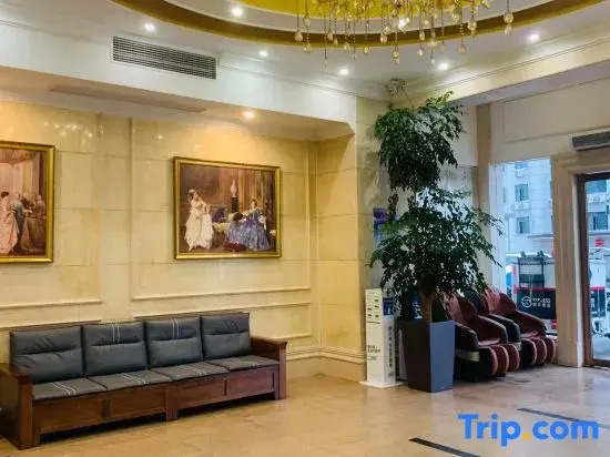 Чанша: Home Inn Subai Cloud Hotel (Changsha Wuyi Avenue Railway Station Subway Station)