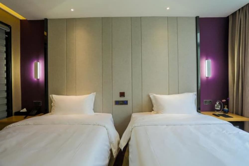 Шэньчжэнь: Shenzhen Huazi Hotel