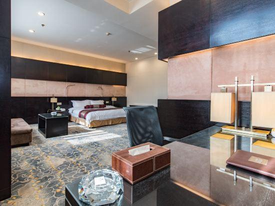 Яньчэн: She Yang Hotel