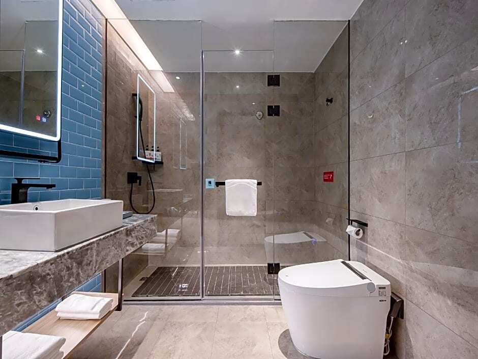 Бэйхай: Echarm Hotel Beihai Upgrade Experience Branch