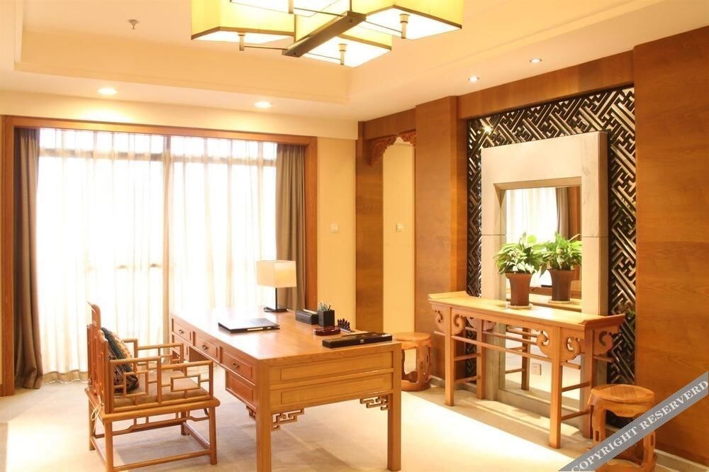 Сянси: Xiangxi National Hotel