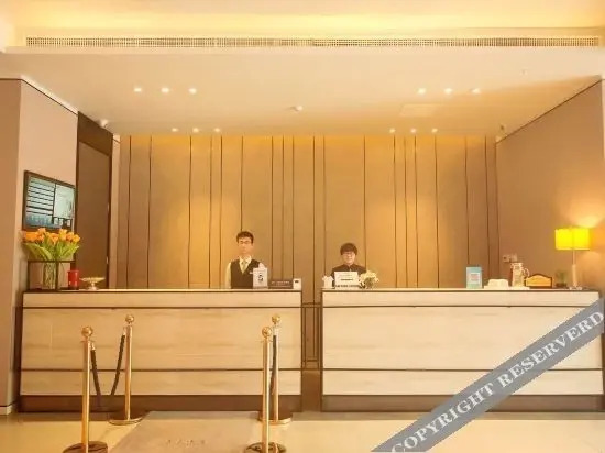 Чанчжи: Home Inn Plus (Changzhi Bayi Square Weiyuanmen Middle Road)