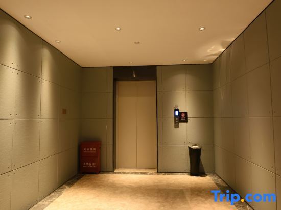 Хецзе: Jiayi Hotel (Heze Danyang Overpass)