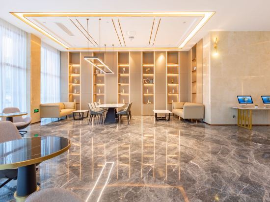 Ухань: Lavande Hotel (Wuhan Optics Valley South Central University for Nationalities)