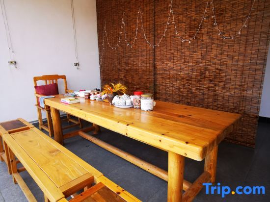 Шанграо: Jingxutang Hostel