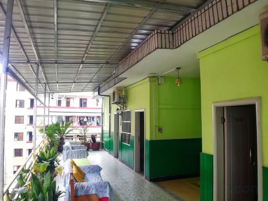 Гуйлинь: Shiguanguyi Youth Inn