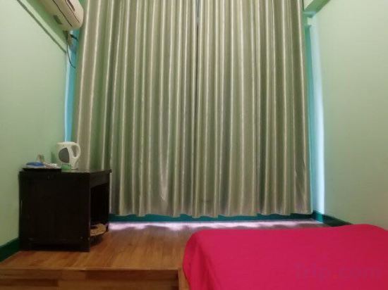 Гуйлинь: Shiguanguyi Youth Inn