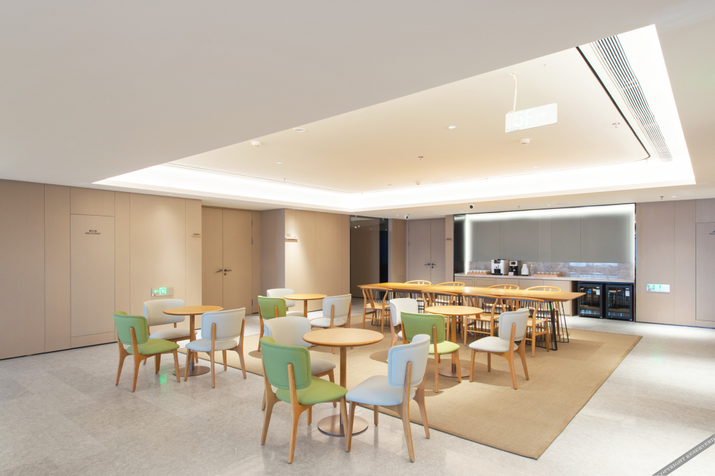 Байшань: All season Hotel (Baishan City Government)