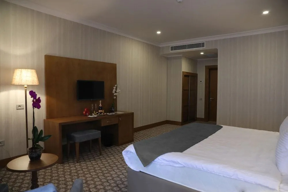 Баку: Madison hotel