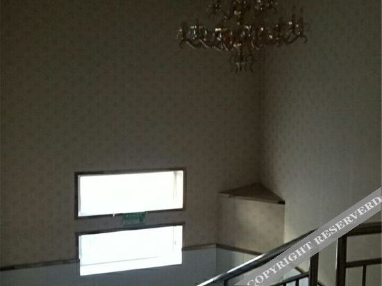 Баодин: Yiyi Chain Hotel (Rongcheng Branch)